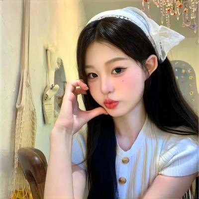 飘动的红丝带
