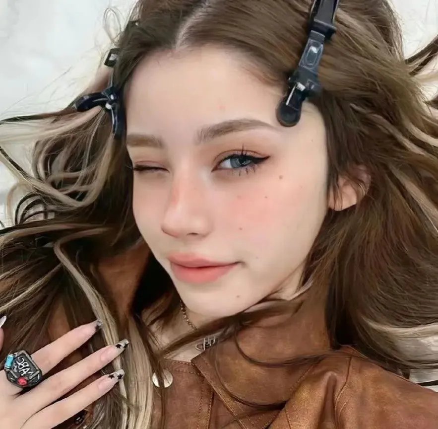 鬼马小精灵